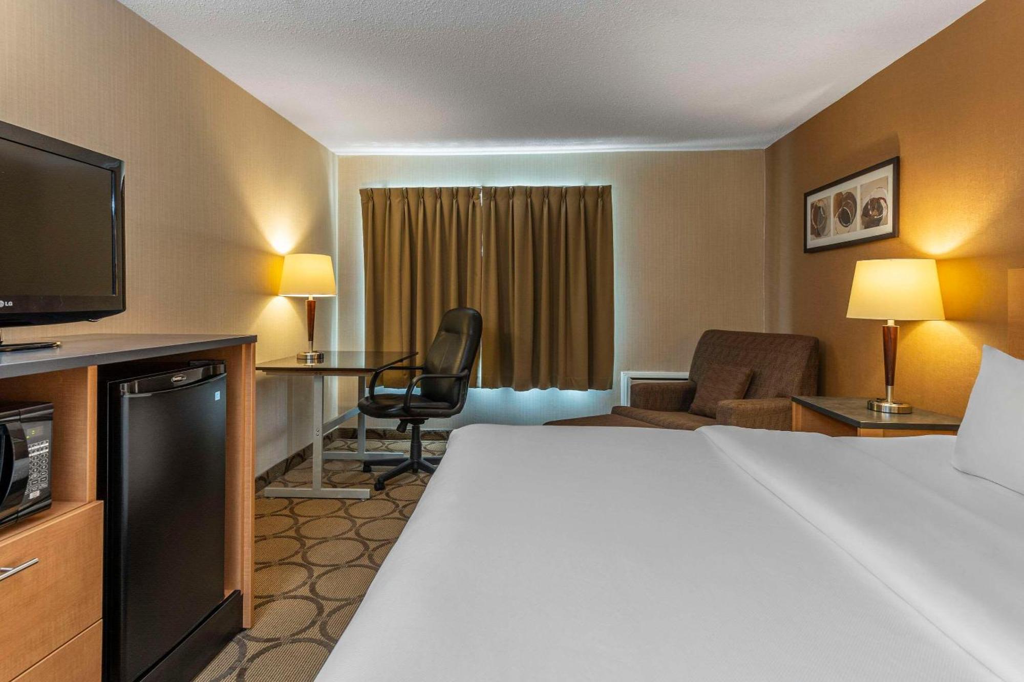 Comfort Inn Airport East Québec Eksteriør bilde